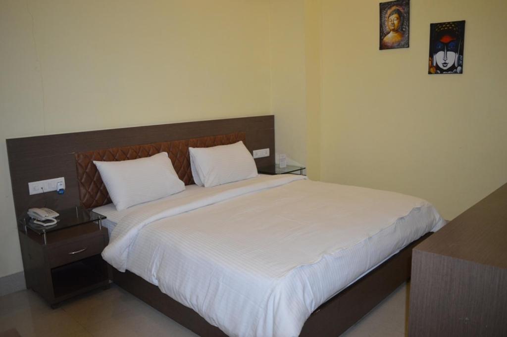 Hotel Sravasti Residency Katra  Bagian luar foto